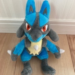 ポケモン　ルカリオ　ぬいぐるみ