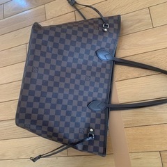 LVトートバッグの画像