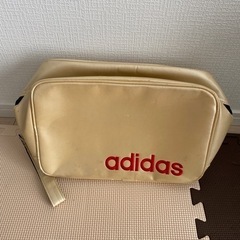 アディダスadidasシューズケース