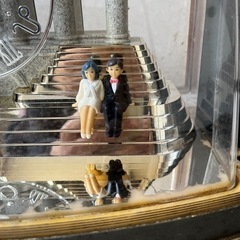 引き取り限定無料　古い置き時計（からくり時計）の画像