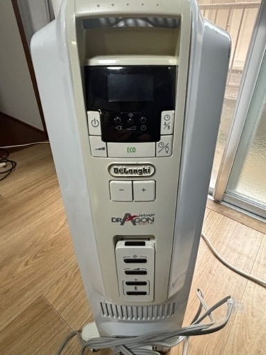 デロンギ　オイルヒーター
