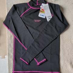 ラッシュガード　スポーツウェア