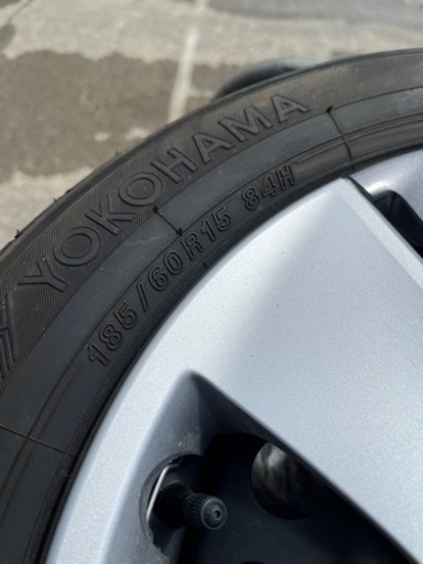 HONDA 純正 現状品 ノーマルタイヤ 185/60R15 84H フィット ホイール＆タイヤ 4本セット 車のパーツ タイヤ、ホイ