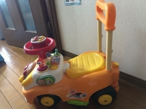 アンパンマン乗用玩具