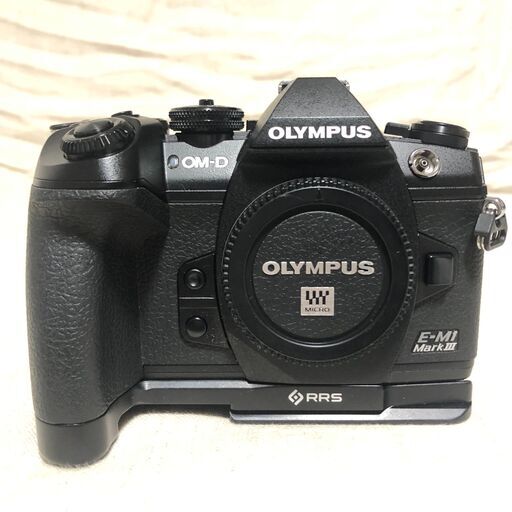 （アクセサリたくさん）OM-D E-M1 mark iii　バッテリーグリップ&予備バッテリー&RRSプレート付き