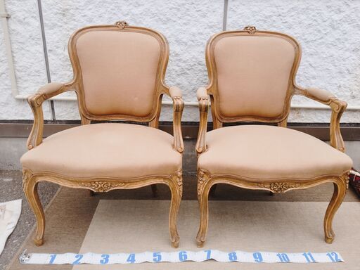 EA242)チェア2脚セット ひじ掛け付き アンティーク ヨーロッパ輸入品  幅：約56cm 高さ：約84cm 奥行：約45cm 座面高さ：約40cm 中古品【取りに来られる方限定】