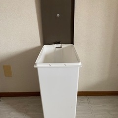 ゴミ箱