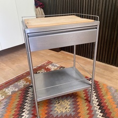 ワゴン(IKEA)
