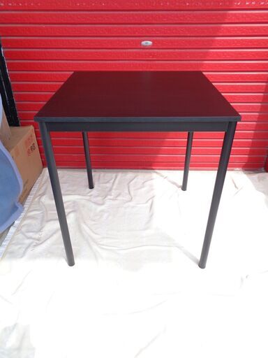 IKEA イケヤ　テーブル SANDSBERG　ブラック　67×67　中古