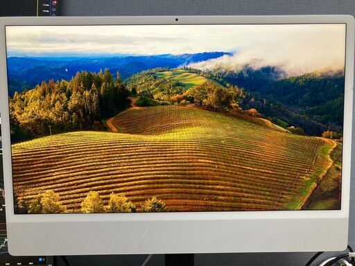 M1 iMac 24インチ 16GB 8コアGPU VESAモデル