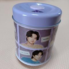 BTSの缶の画像