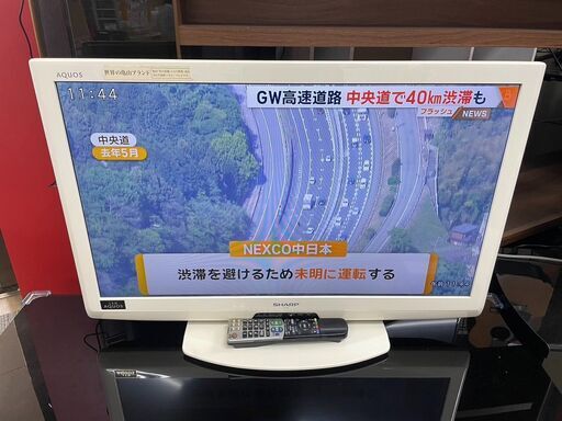 液晶カラーテレビ　No.11425　シャープ　2011年製　32V　リモコン付き　LC-32V5　【リサイクルショップどりーむ荒田店】