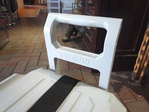 makita 充電式保冷温庫 CW001G 20L -18℃保冷～60℃保温 40Vmax 保冷庫 マキタ キャンプ アウトドア 冷温庫 札幌市東区 新道東店