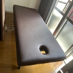 マッサージベッドの画像