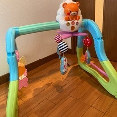 無料！うちの赤ちゃん世界一　メリー　ジム　おもちゃ