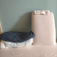 【️お譲り先決定  4/27午前中お譲り】三つ折マットレスなどの画像