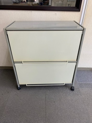 【受付4/20まで】収納家具　スチールワゴン