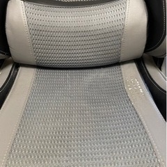 ゲーミングチェアの画像