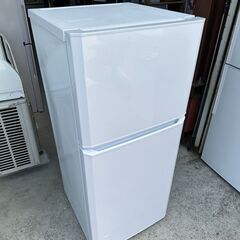 【動作保証あり】Haier ハイアール 2017年 JR-N121A 121L 2ドア 直冷式 冷凍冷蔵庫【管理KRR607】