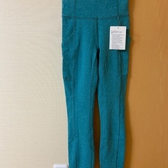 ルルレモン　Lululemon　ヨガボトムス　新品　