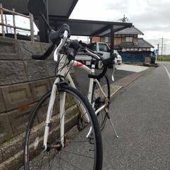 自転車 クロスバイクの画像