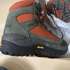 美品！モンベル　ゴアテック登山ブーツの画像