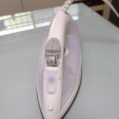 【値下げしました】家電 生活家電 アイロンを販売してますの画像