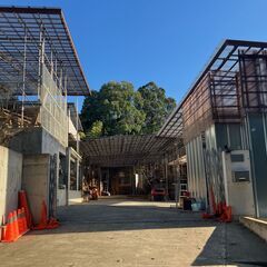 【募集】型枠大工、資材運搬ドライバー　経験者優遇　★型枠大工：330,000円～　運搬ドライバー300,000円～★の画像
