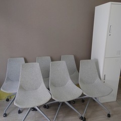 家具 オフィス用家具 机の画像