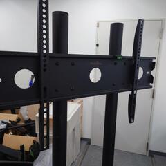 モニタースタンドの画像