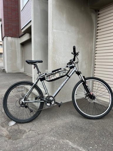 kona マウンテンバイク