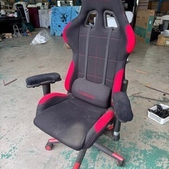 少し汚れてますので激安！ゲーミングチェア☆格安☆中古☆配達相談可...