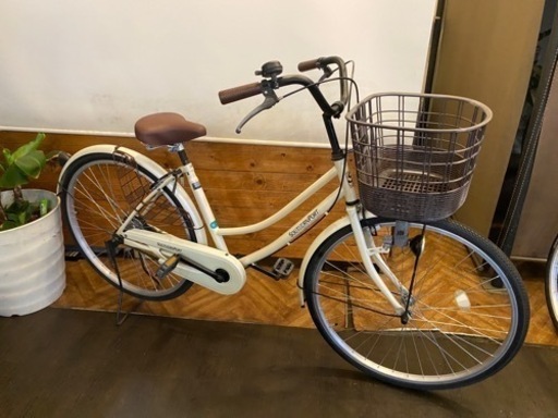 26インチ　自転車　シングルギア　白