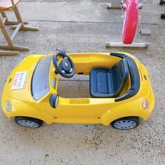 フォルクスワーゲン　足漕ぎ車　ディーラー購入品 黄色のフォルクスワーゲン子供用車両☆足漕ぎタイプ☆一人乗り