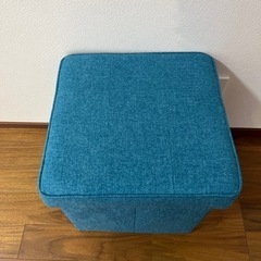 座れる物入れ　500円であげますの画像
