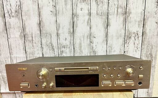MDデッキ　TEAC　MD-10