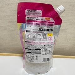 残量は容器込みで約750g 無香料 消臭剤 消臭力クリアビーズ イオン消臭プラス 無香料 つめかえ 大容量　の画像