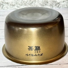 2021年製 Panasonic 可変圧力IH炊飯器 SR-MPA101の画像