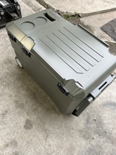 マキタ18Vクーラーボックス　ミリタリーカラー