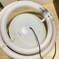蛍光灯照明器具　和風ペンダントライト 木製 の画像