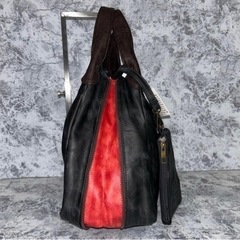 ハンドバッグ オシャレ レザー 黒 茶 赤 オシャレ 高機能の画像