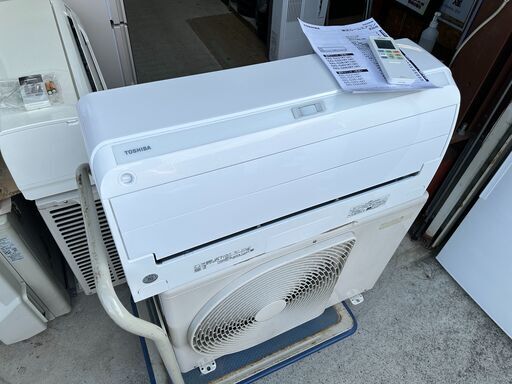 【動作保証あり】TOSHIBA 東芝 2021年 2.5kw 8畳用 冷暖房ルームエアコン RAS-G251RT【管理KR459】