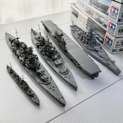 プラモデル【完成品】未塗装 アメリカ海軍 イギリス海軍の画像
