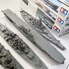 プラモデル【完成品】未塗装 アメリカ海軍 イギリス海軍の画像