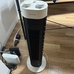 家電 季節、空調家電 遠赤外線ヒーターの画像