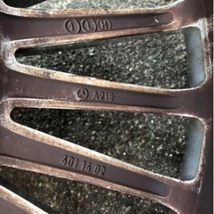 車のパーツ タイヤ、ホイールの画像