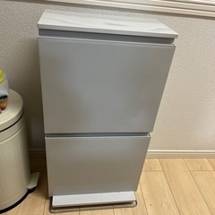 「取引中」ニトリ　キッチン用ゴミ箱の画像