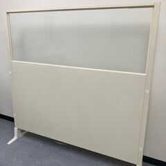 パーテーション（パーティション）　ヨコ154㎝×タテ153㎝