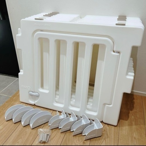 購入者様決定❣️【値下げ中❣️】ベビーサークル　Caraz カラズ【定価36,800円】ホワイト　白　シンプル