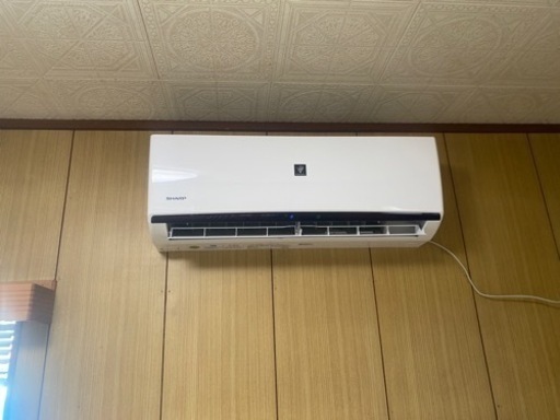 Sharpエアコン取り外し済み　25000円